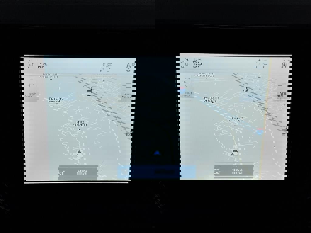 Used 2023 Ford Bronco Badlands image 18