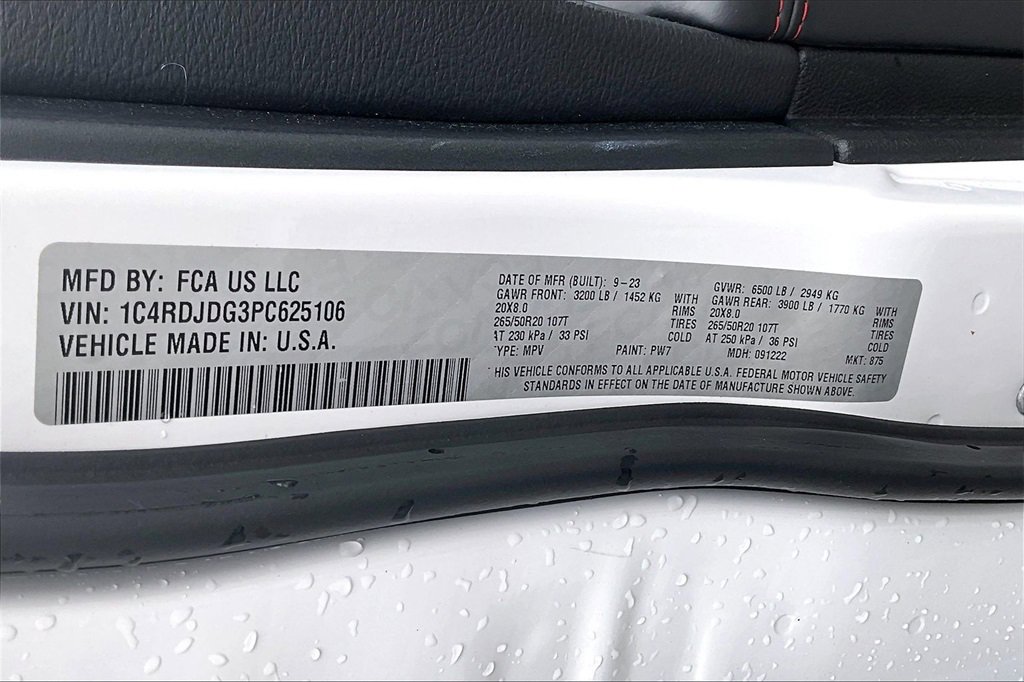 Used 2023 Dodge Durango GT image 36