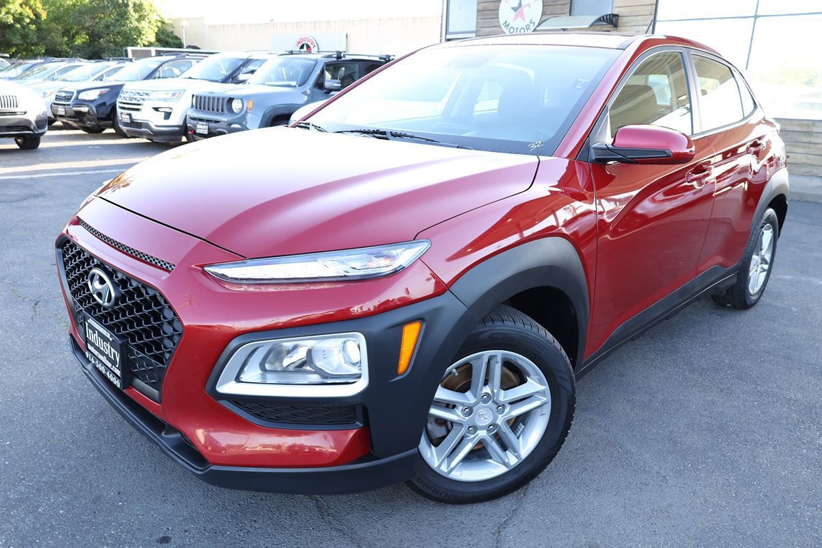 Used 2019 Hyundai Kona SE AWD/4WD image 2