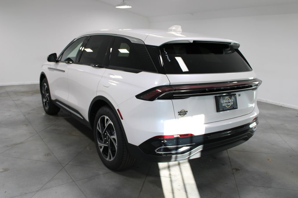 New 2026 Lincoln Nautilus Premier image 6