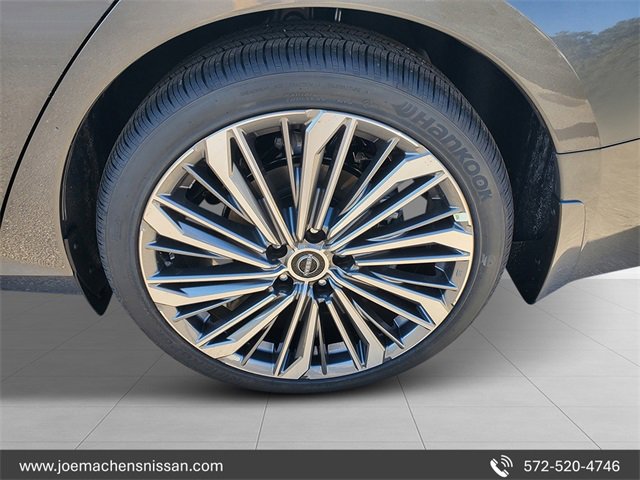 New 2025 Nissan Altima 2.5 SL image 9