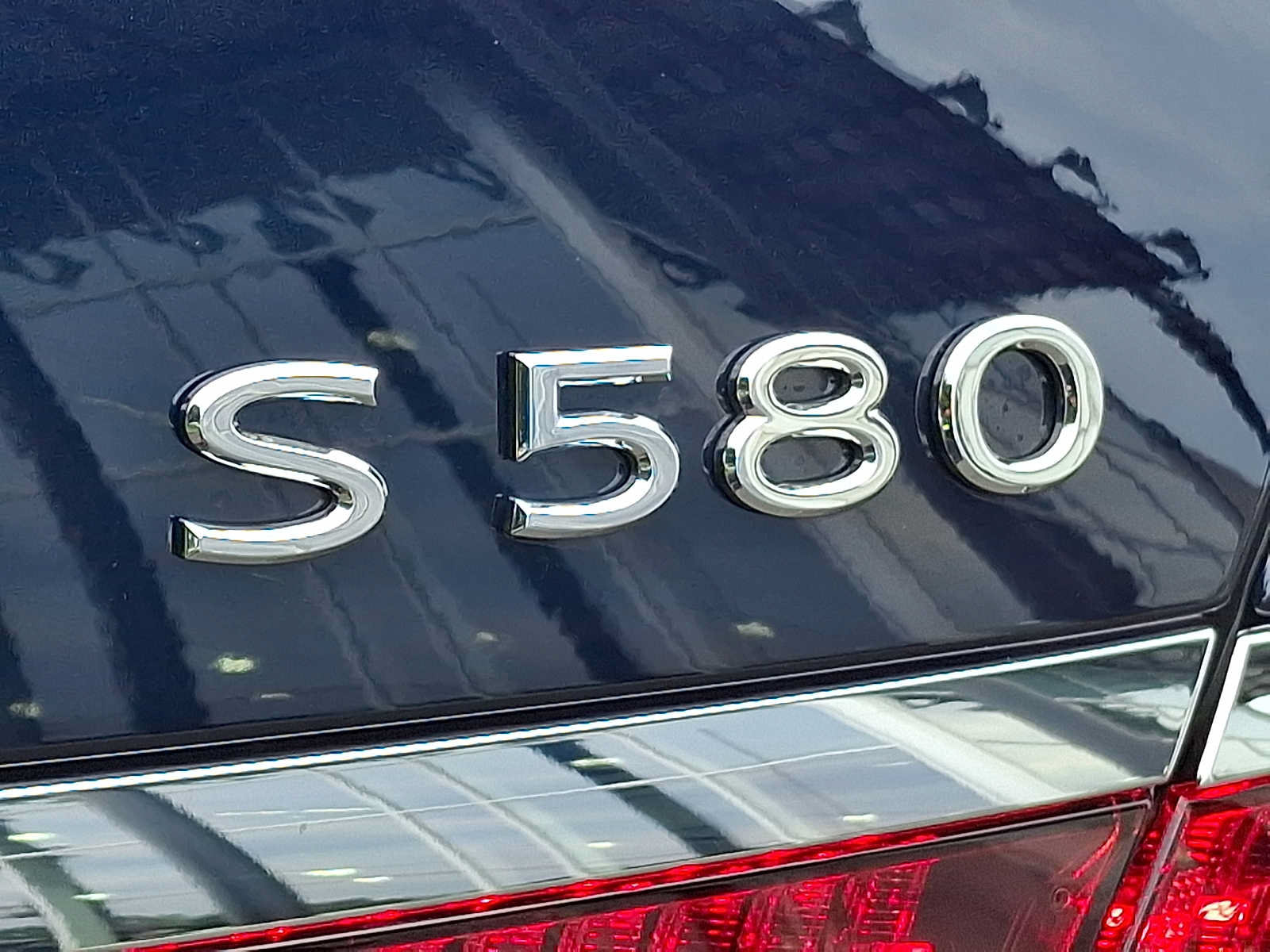 Certified 2025 Mercedes-Benz Maybach S 580 4MATIC image 35