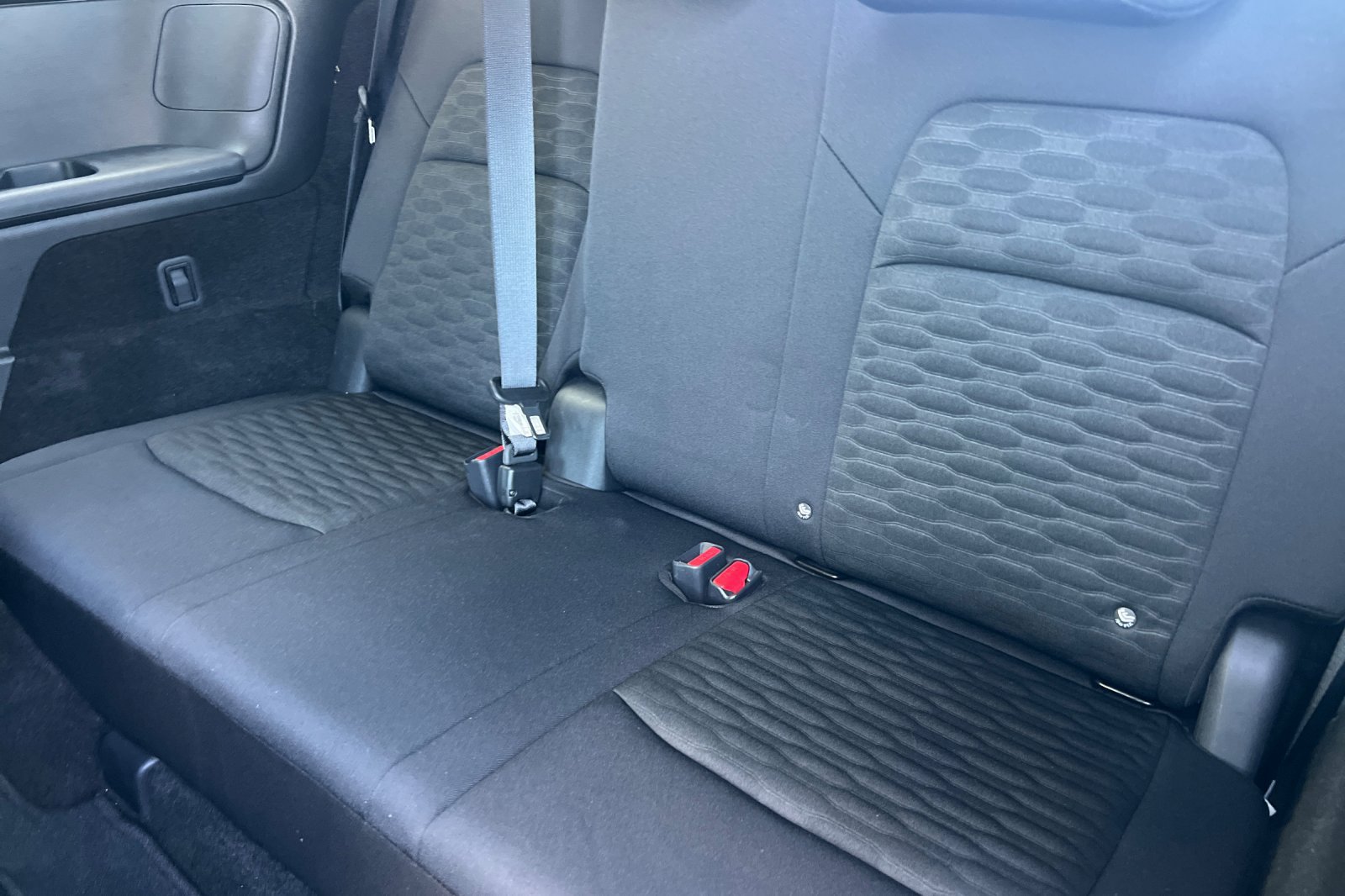 Certified 2025 Nissan Pathfinder SV FWD image 17