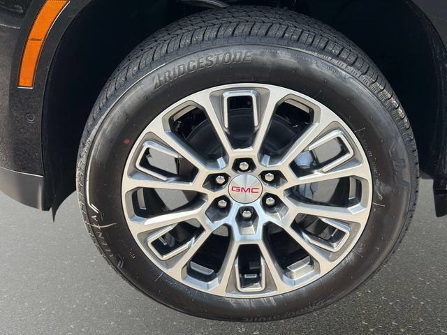 New 2026 GMC Yukon XL Denali w/ Denali Reserve Package AWD/4WD image 10