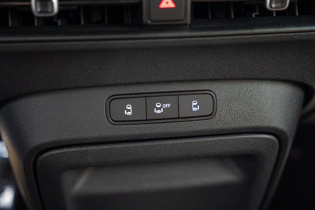 New 2025 Volkswagen ID. Buzz Pro S image 17