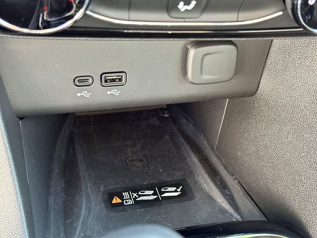 Used 2025 Buick Encore GX Sport Touring w/ Advanced Technology Package image 35