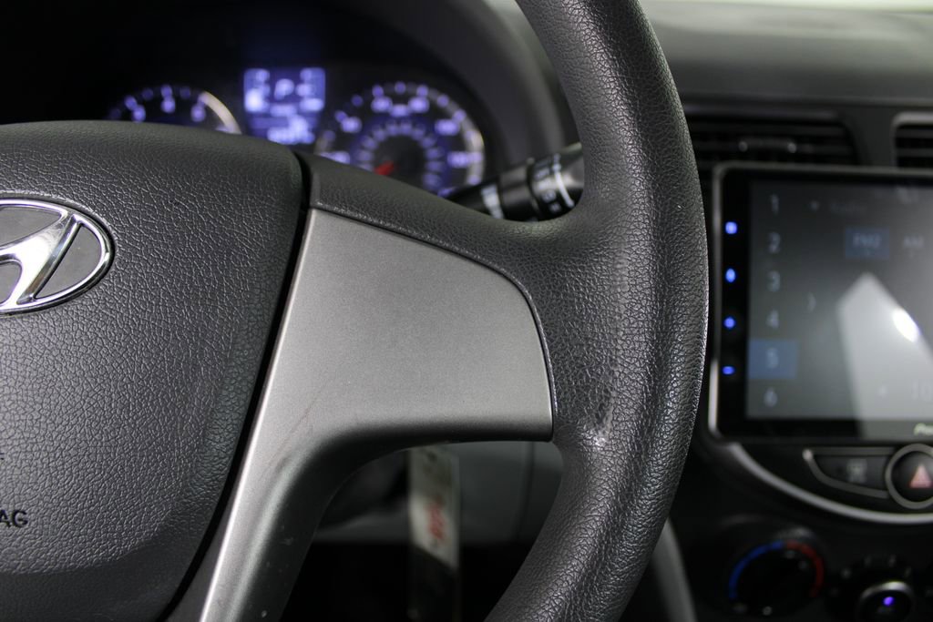 Used 2016 Hyundai Accent SE image 25