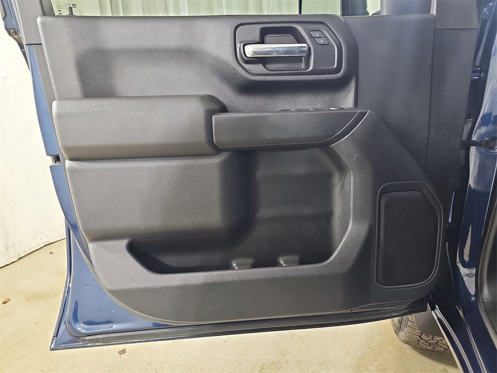 Certified 2022 Chevrolet Silverado 2500 Custom w/ Custom Value Package image 31