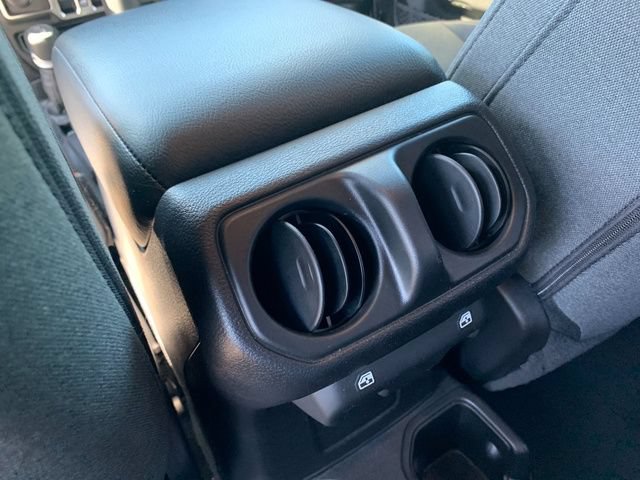 Certified 2025 Jeep Wrangler Unlimited Sport AWD/4WD image 19