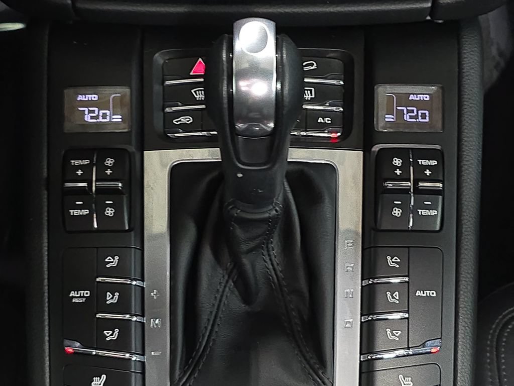 Used 2020 Porsche Macan S AWD/4WD image 19