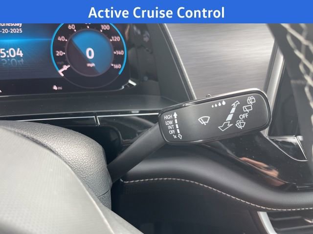 New 2026 Volkswagen Atlas Cross Sport SE image 13