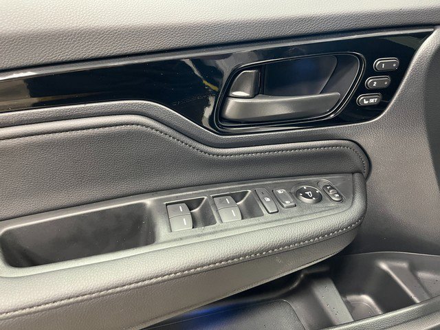 New 2026 Honda Odyssey Touring image 14