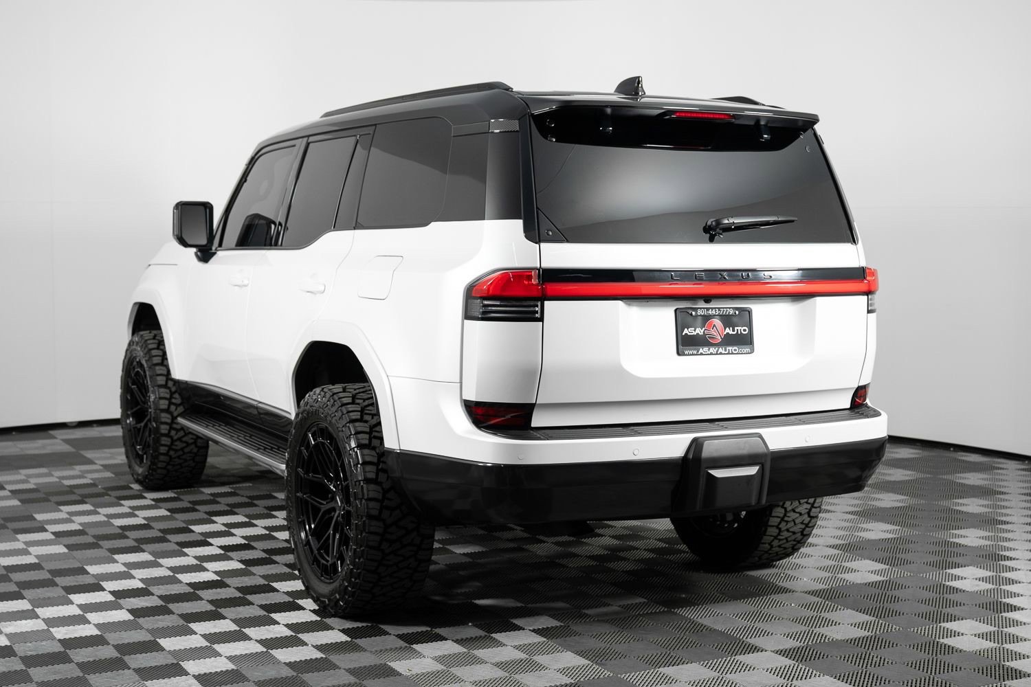 Used 2026 Lexus GX 550 w/ Accessory Package (2T) image 5