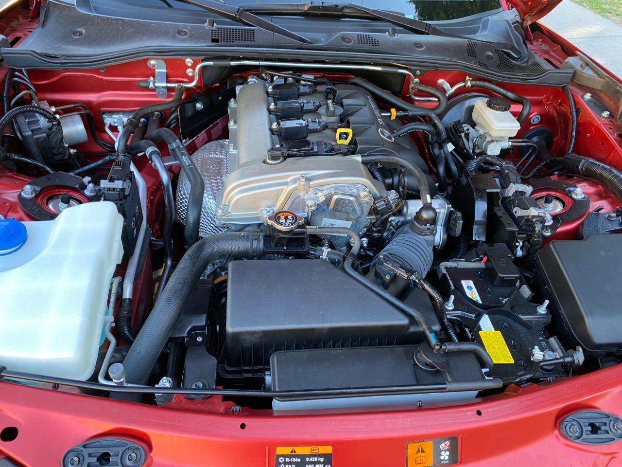 Used 2021 MAZDA MX-5 Miata RF Grand Touring RWD image 14