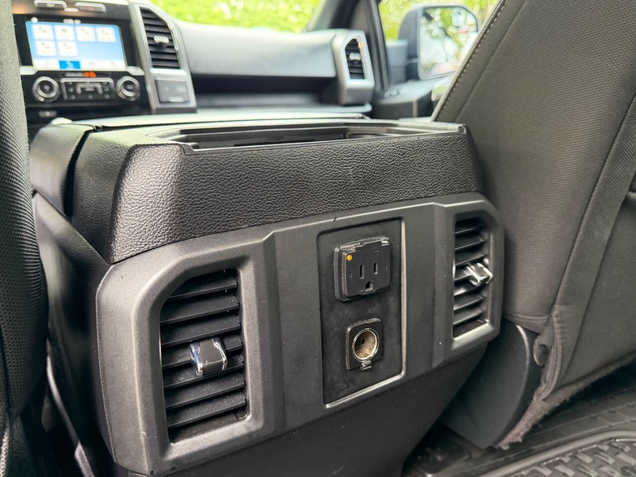 Used 2016 Ford F150 XLT w/ Equipment Group 302A Luxury AWD/4WD image 15