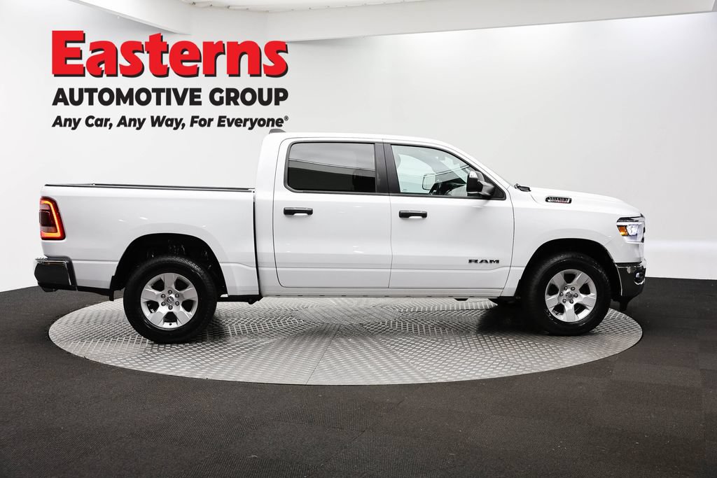 Used 2023 RAM 1500 Big Horn AWD/4WD image 4