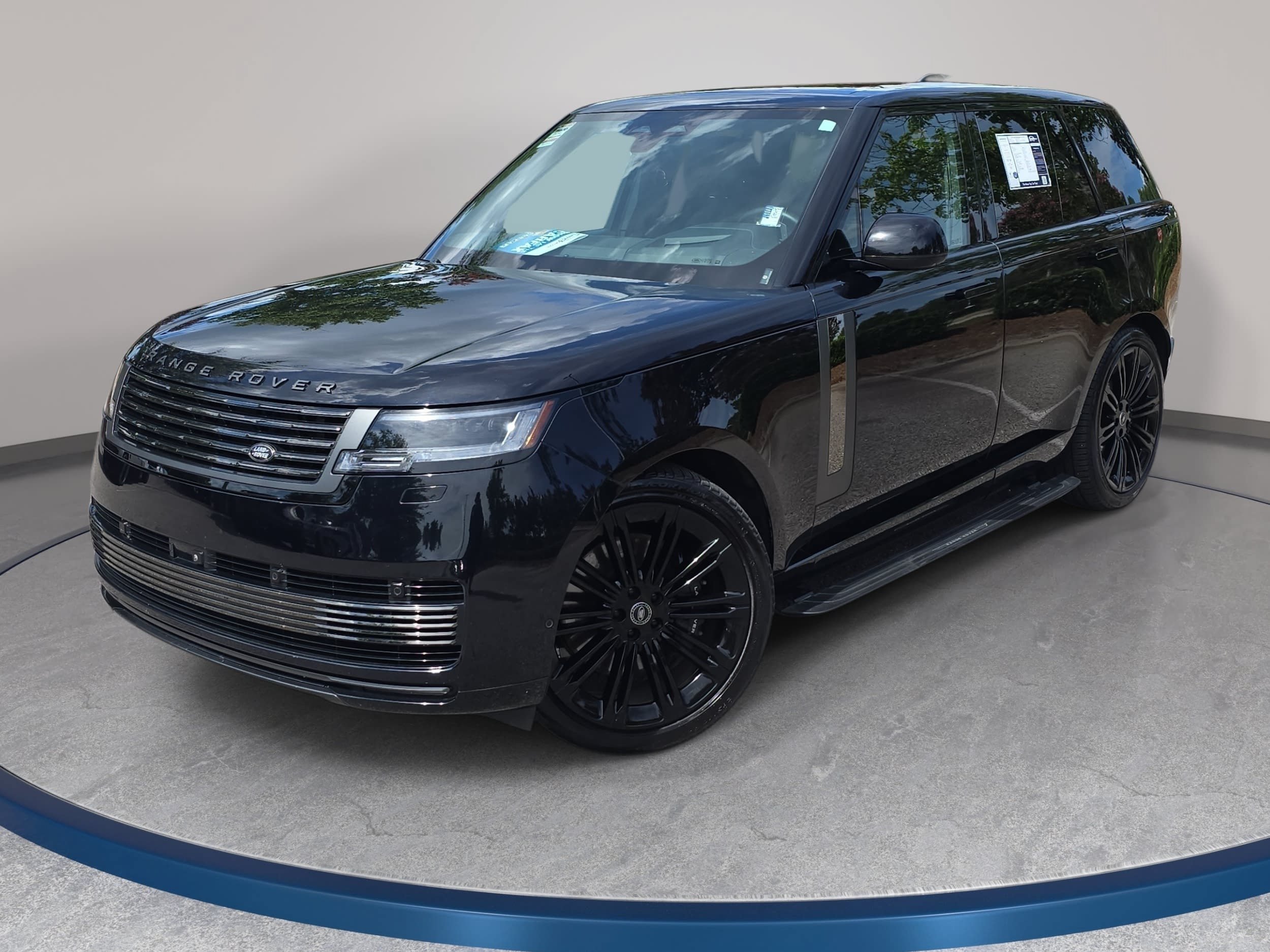 Certified 2024 Land Rover Range Rover SV AWD/4WD image 1