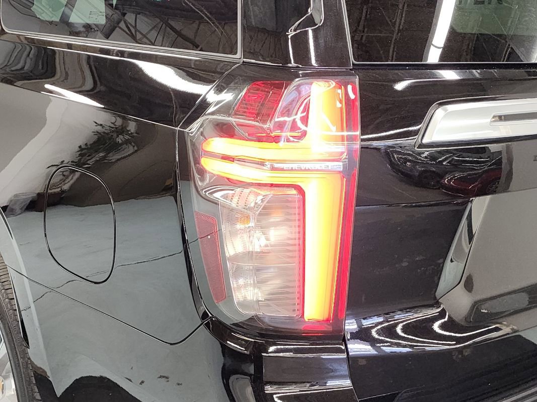 Used 2023 Chevrolet Suburban High Country image 53