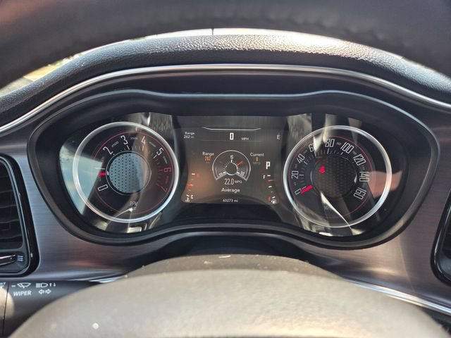 Used 2016 Dodge Challenger R/T RWD image 23