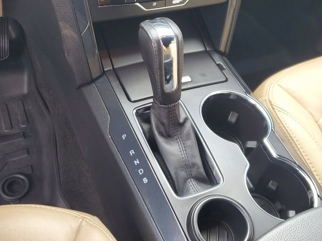 Used 2017 Ford Explorer XLT w/ Equipment Group 202A image 28