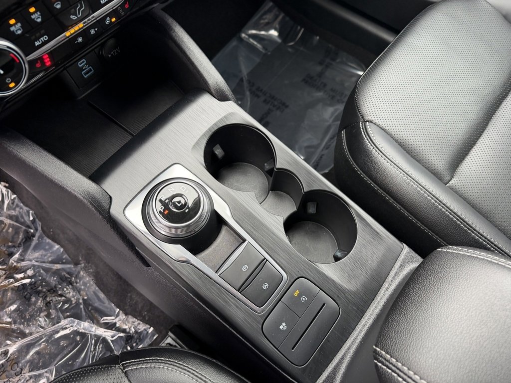 Certified 2022 Ford Escape SEL image 16