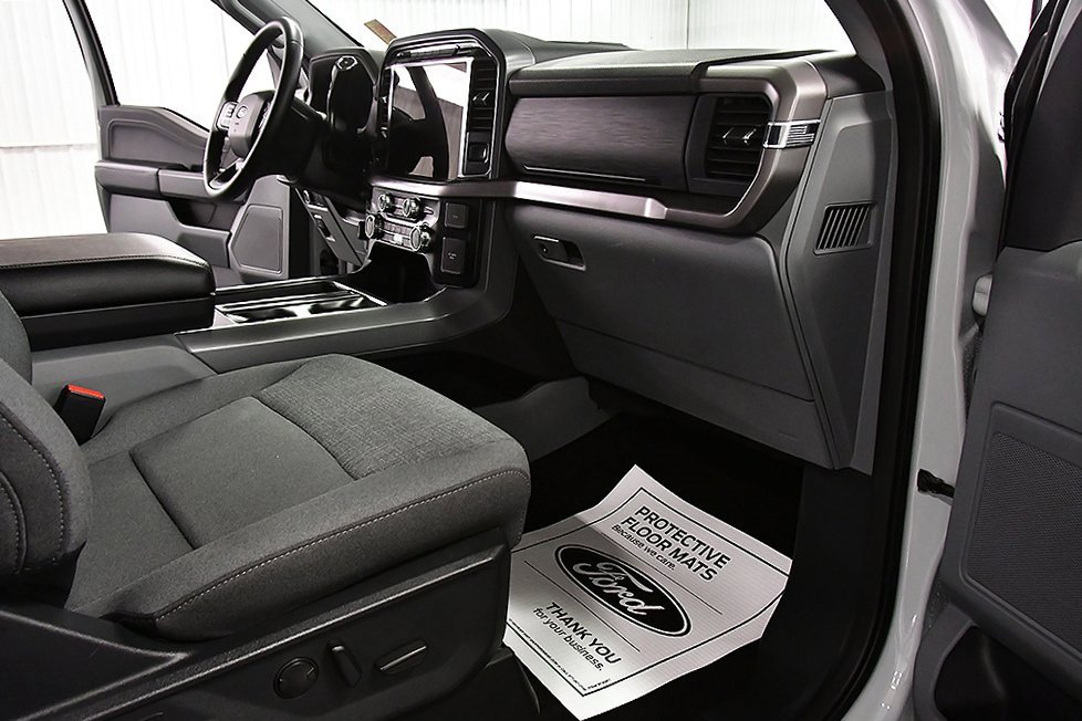 Used 2024 Ford F150 XLT w/ Equipment Group 302A MID image 33