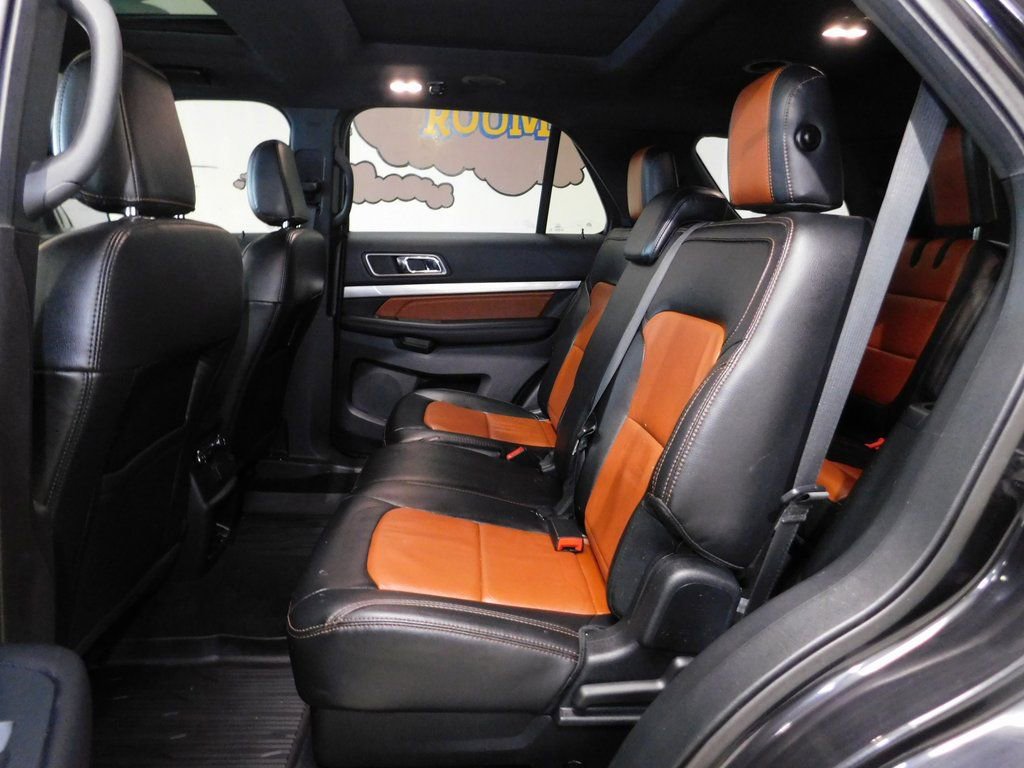 Used 2019 Ford Explorer XLT w/ XLT Desert Copper Package AWD/4WD image 73