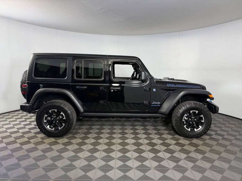 Certified 2025 Jeep Wrangler Unlimited Rubicon 4xe w/ Safety Group AWD/4WD image 5