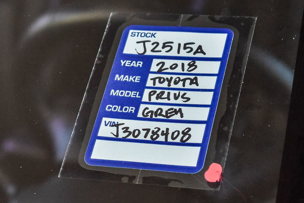 Used 2018 Toyota Prius Prime Premium w/ Carpet Mat Package image 28