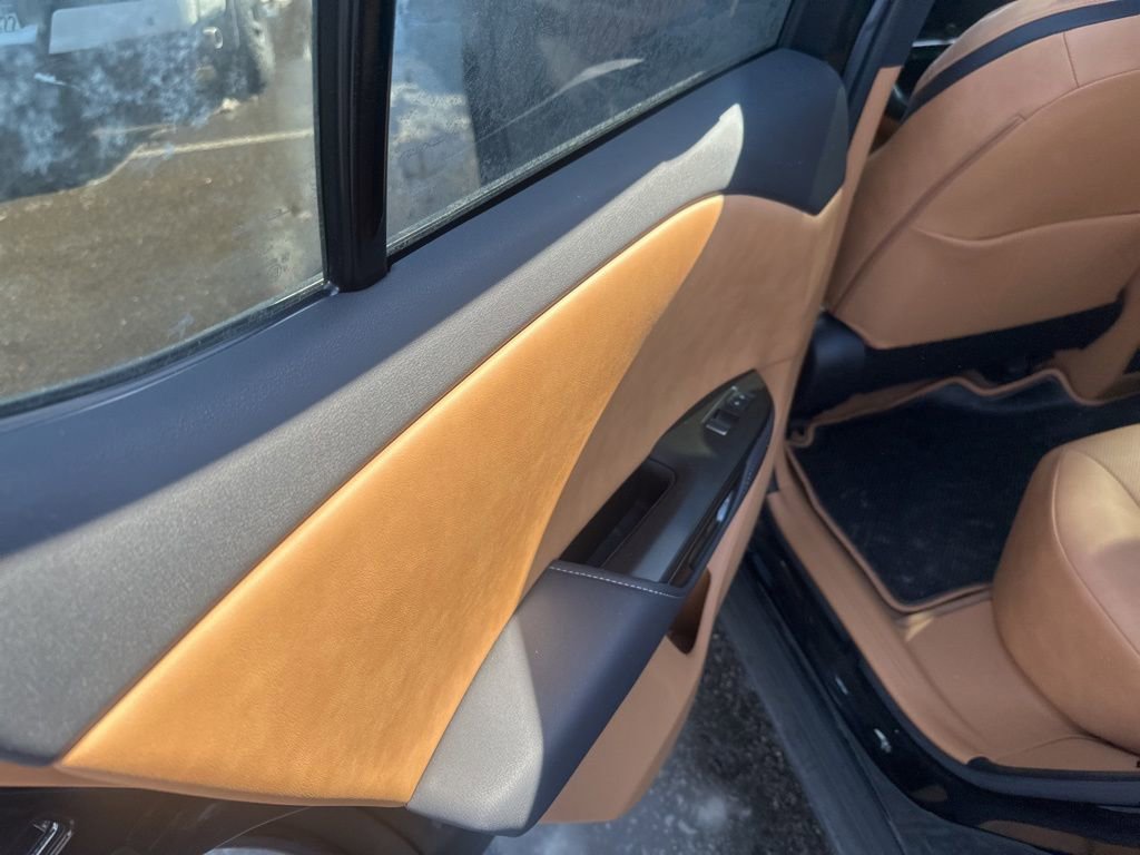 Used 2023 Lexus RZ 450e Premium w/ Technology Package image 6