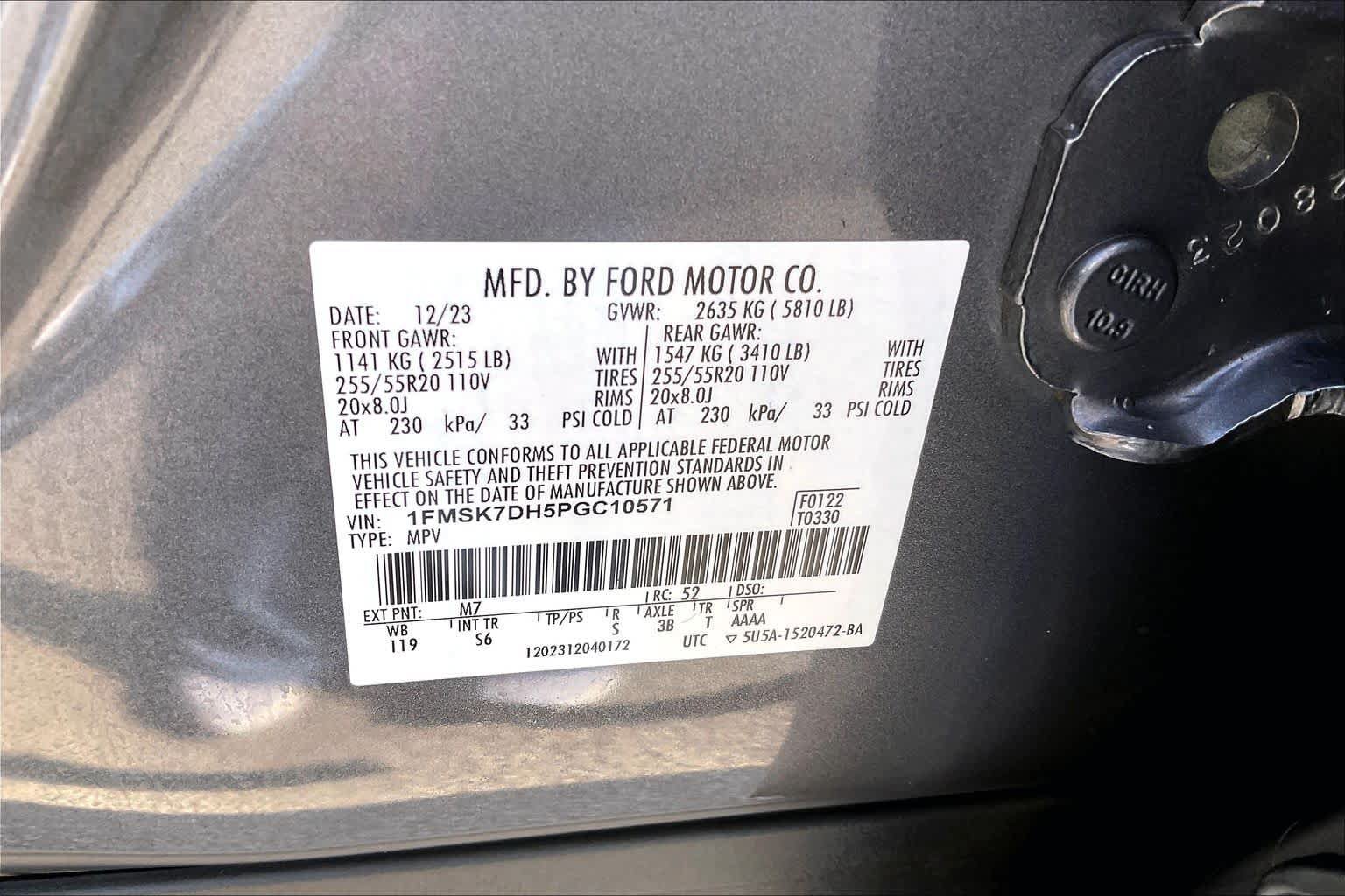 Used 2023 Ford Explorer XLT w/ Equipment Group 202A RWD image 34
