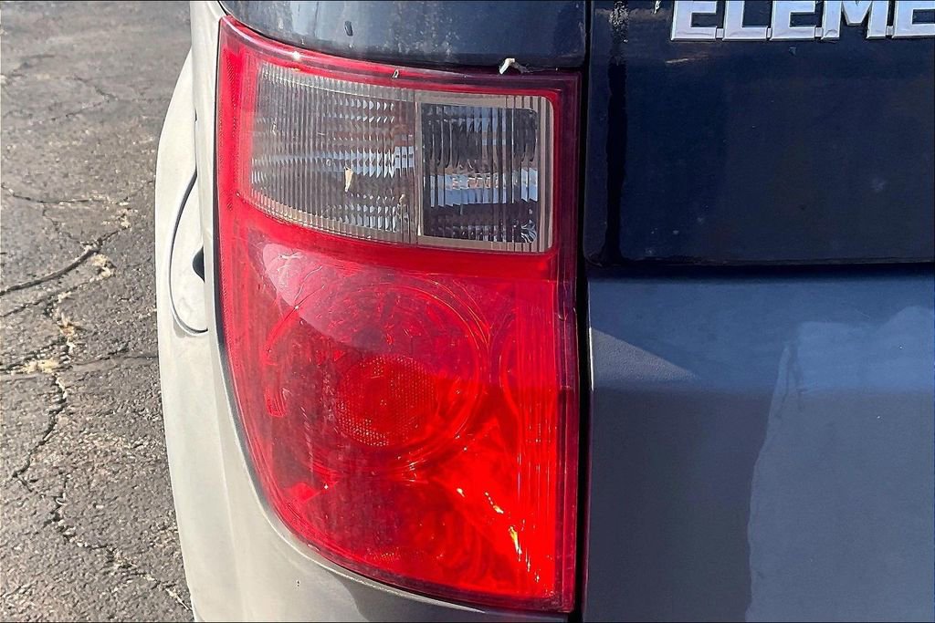 Used 2005 Honda Element LX image 18