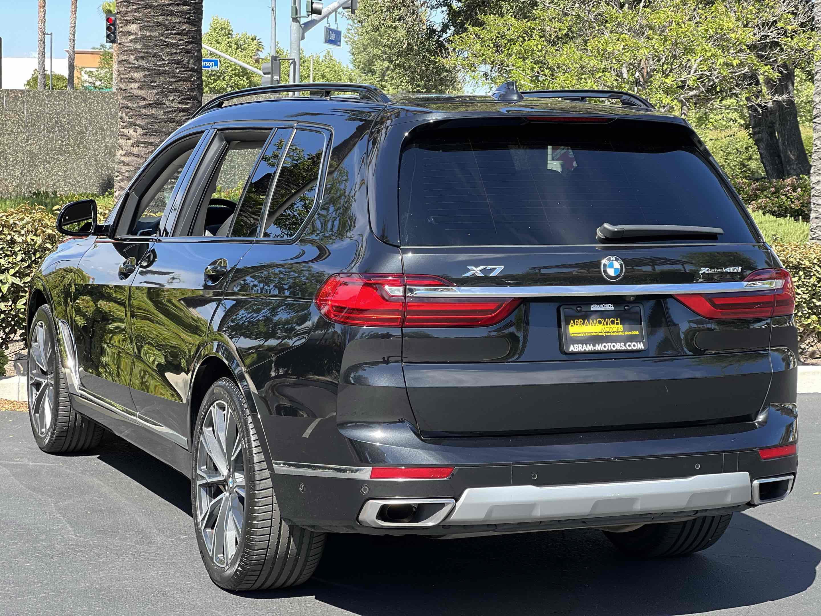 Used 2022 BMW X7 xDrive40i w/ Premium Package AWD/4WD image 23