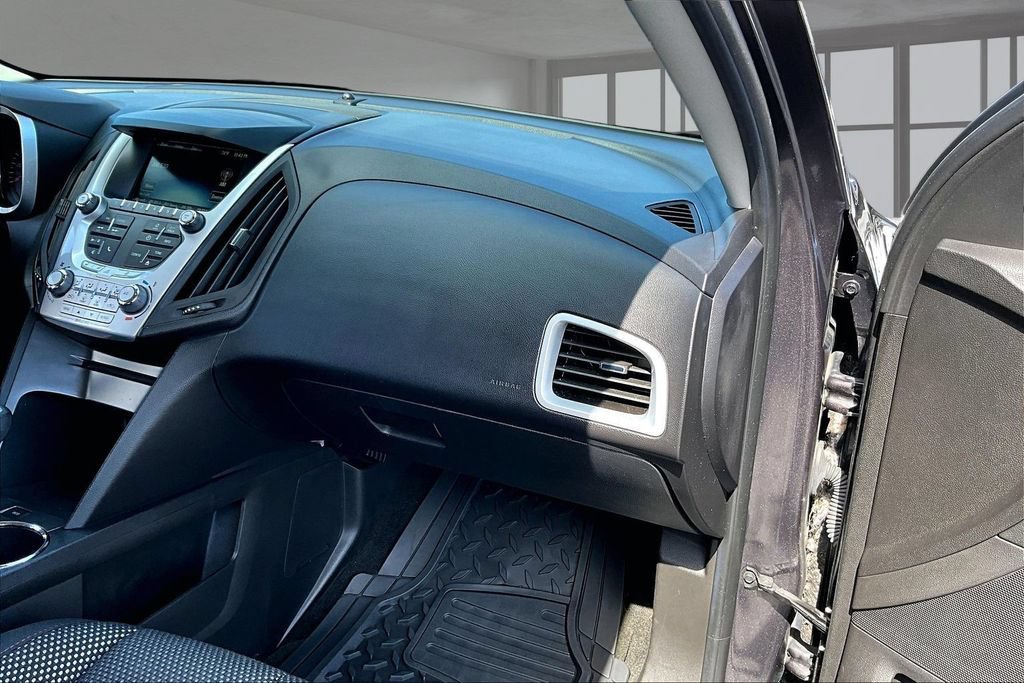 Used 2015 Chevrolet Equinox LT FWD image 17