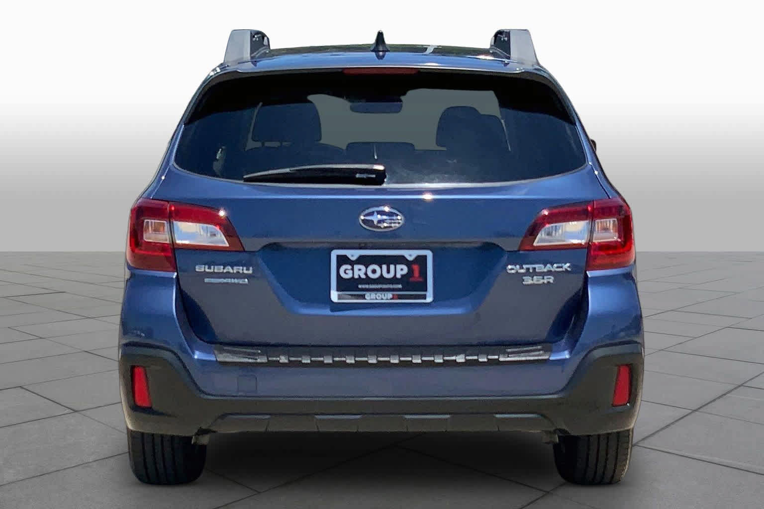 Used 2019 Subaru Outback 3.6R Limited w/ Popular Package #2 AWD/4WD image 5