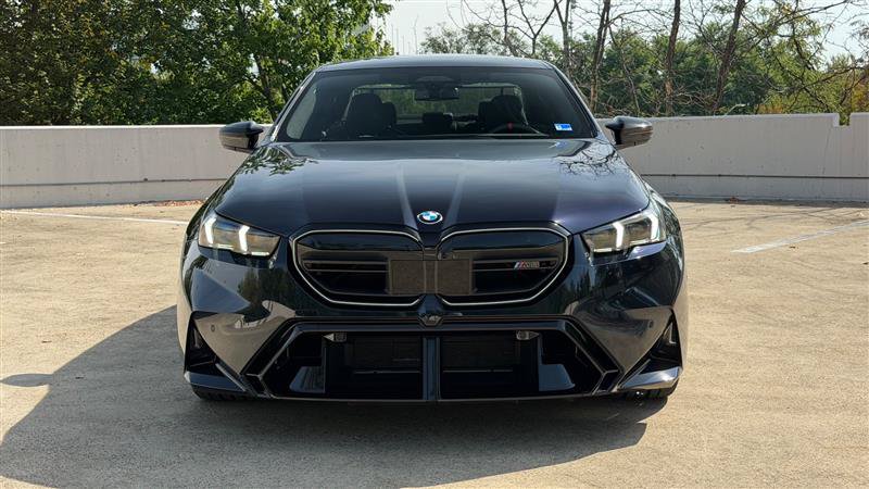 Used 2026 BMW M5 w/ Executive Package AWD/4WD image 11