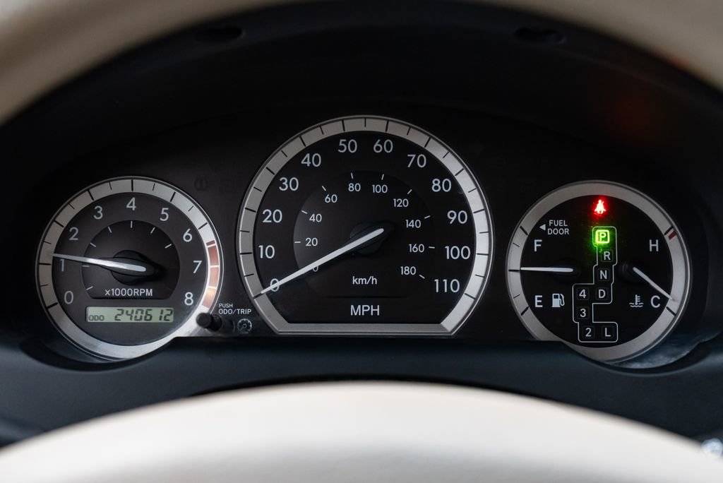 Used 2010 Toyota Sienna CE FWD image 14