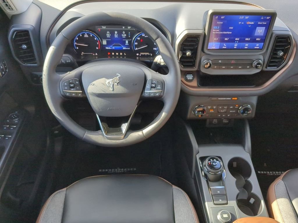 Used 2024 Ford Bronco Sport Outer Banks w/ Tech Package AWD/4WD image 23