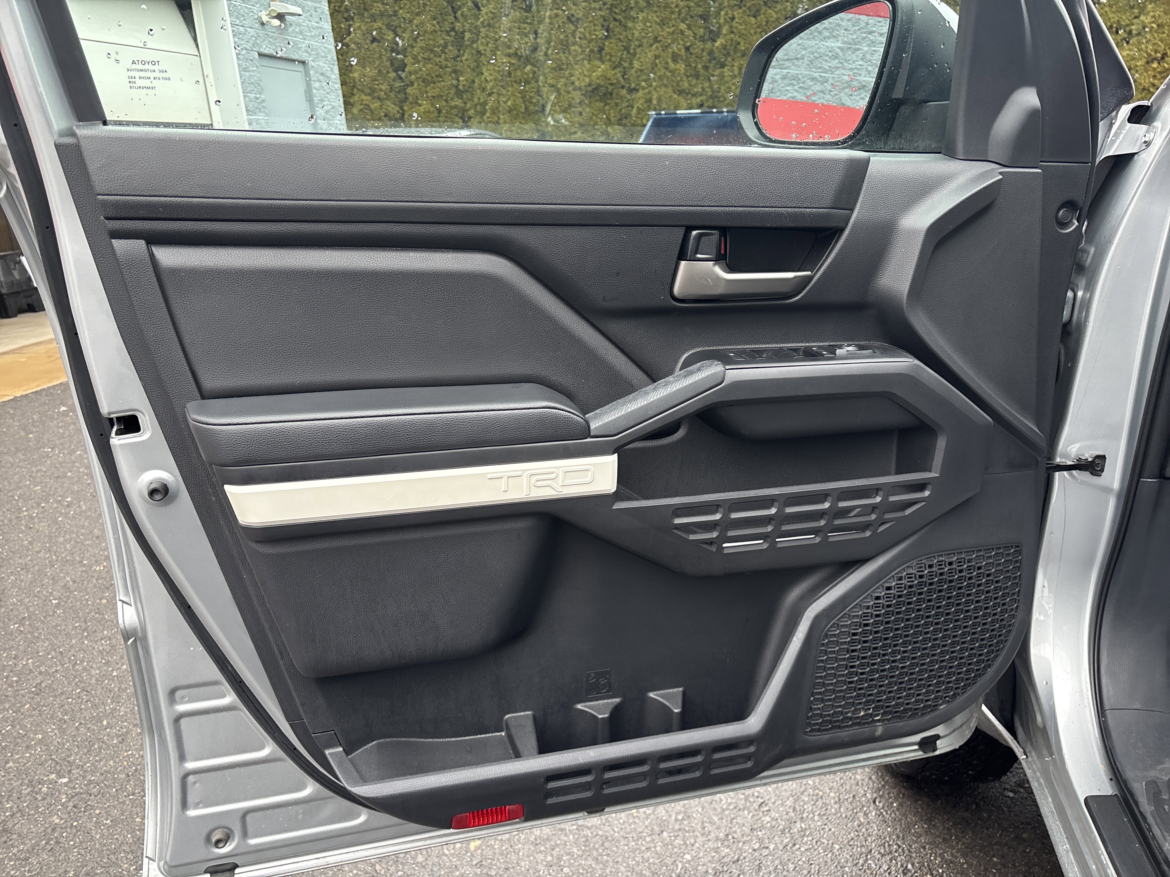 Certified 2024 Toyota Tacoma TRD Off-Road image 15