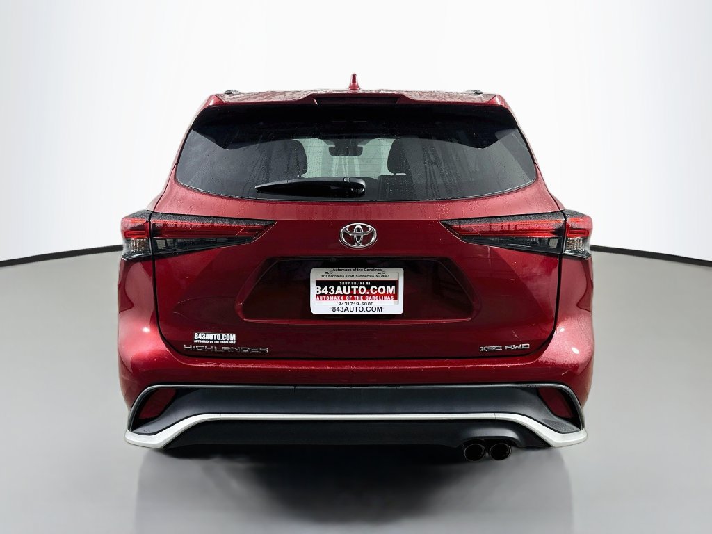 Used 2021 Toyota Highlander XSE AWD/4WD image 6