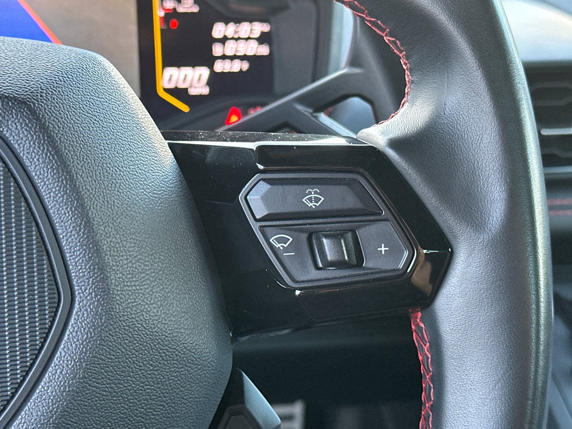 Used 2020 Lamborghini Huracan EVO image 29