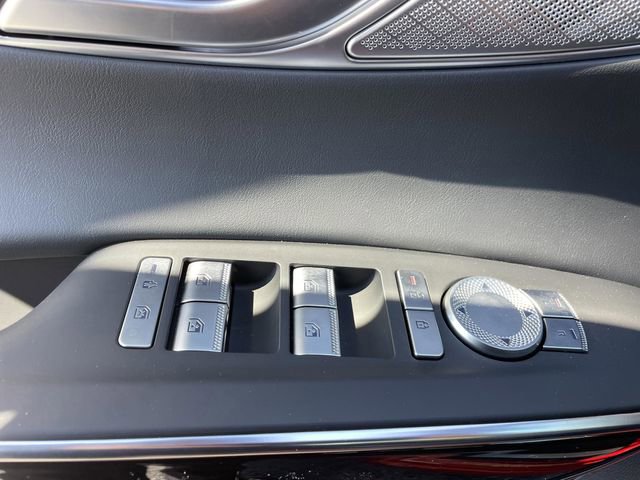 New 2026 Genesis GV70 2.5T image 25