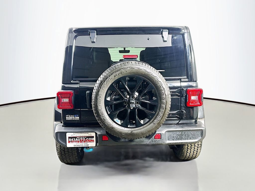 Used 2023 Jeep Wrangler Unlimited Sahara w/ Cold Weather Group image 6