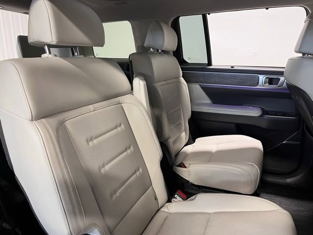 Used 2024 Hyundai Santa Fe Calligraphy image 13