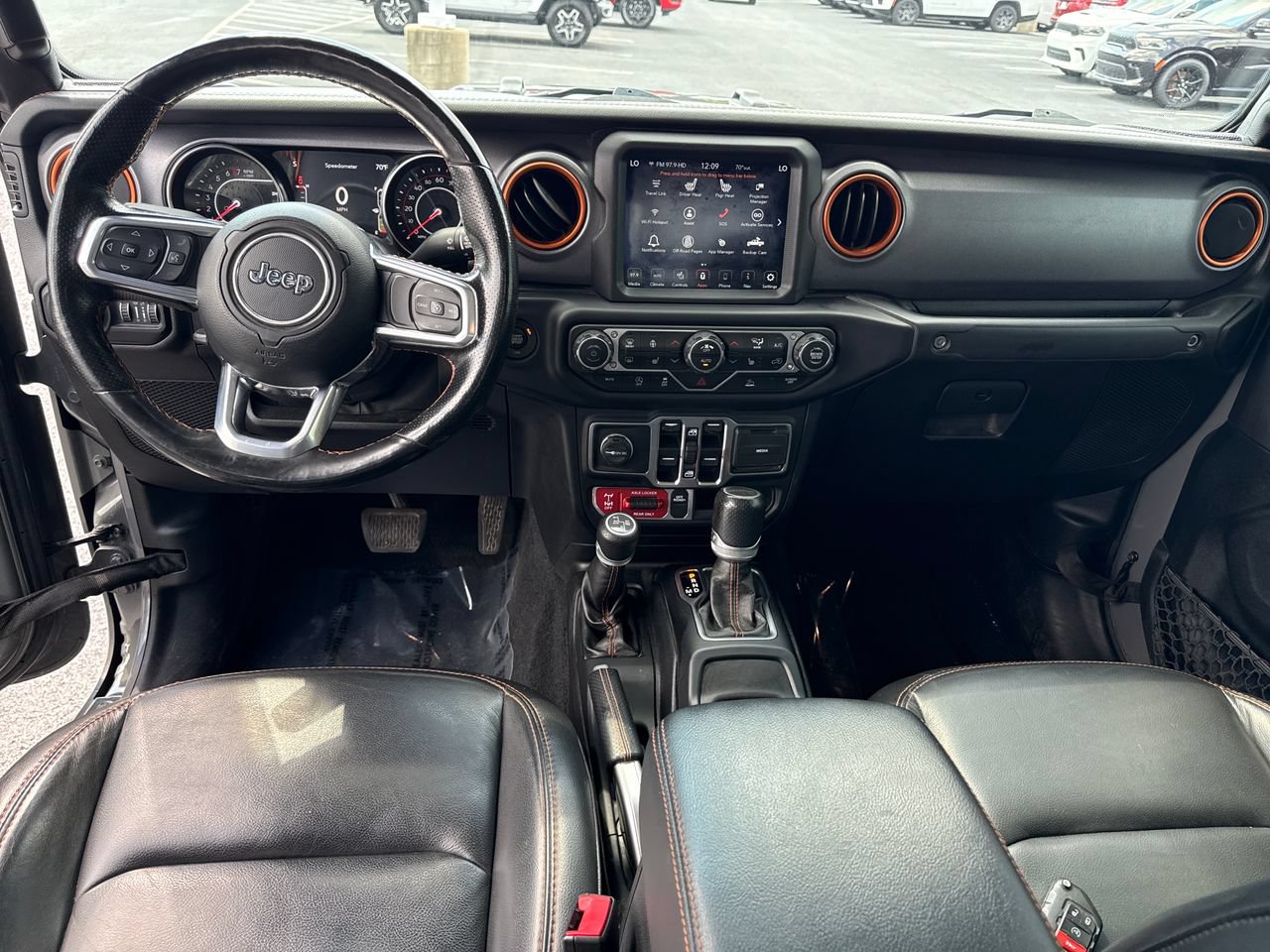Used 2021 Jeep Gladiator Mojave AWD/4WD image 14