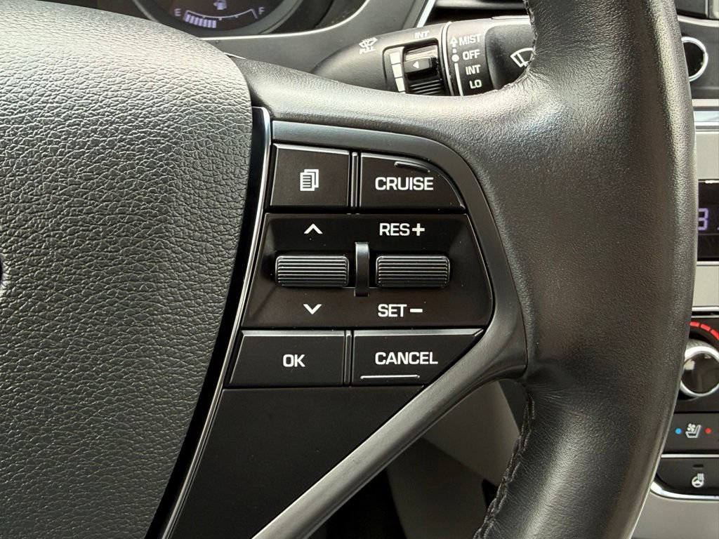 Used 2016 Hyundai Sonata Limited FWD image 35