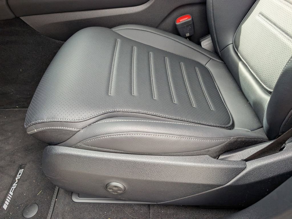 Used 2026 Mercedes-Benz GLC 300 4MATIC image 22