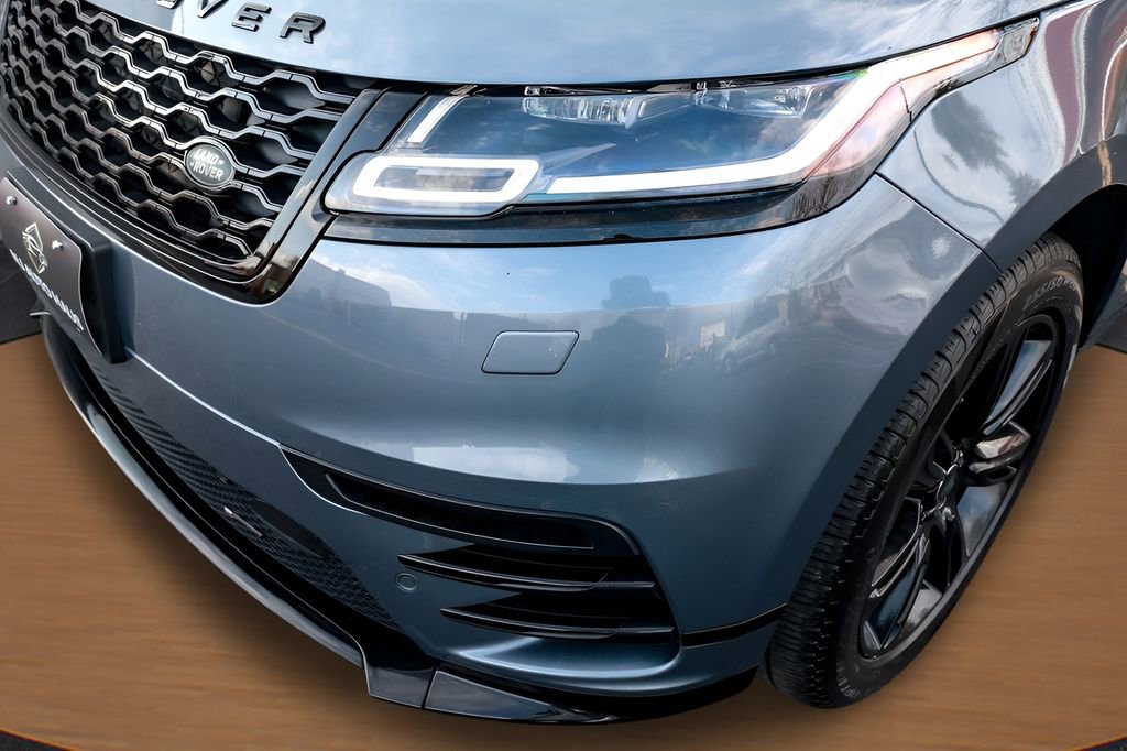 Used 2022 Land Rover Range Rover Velar R-Dynamic S image 13