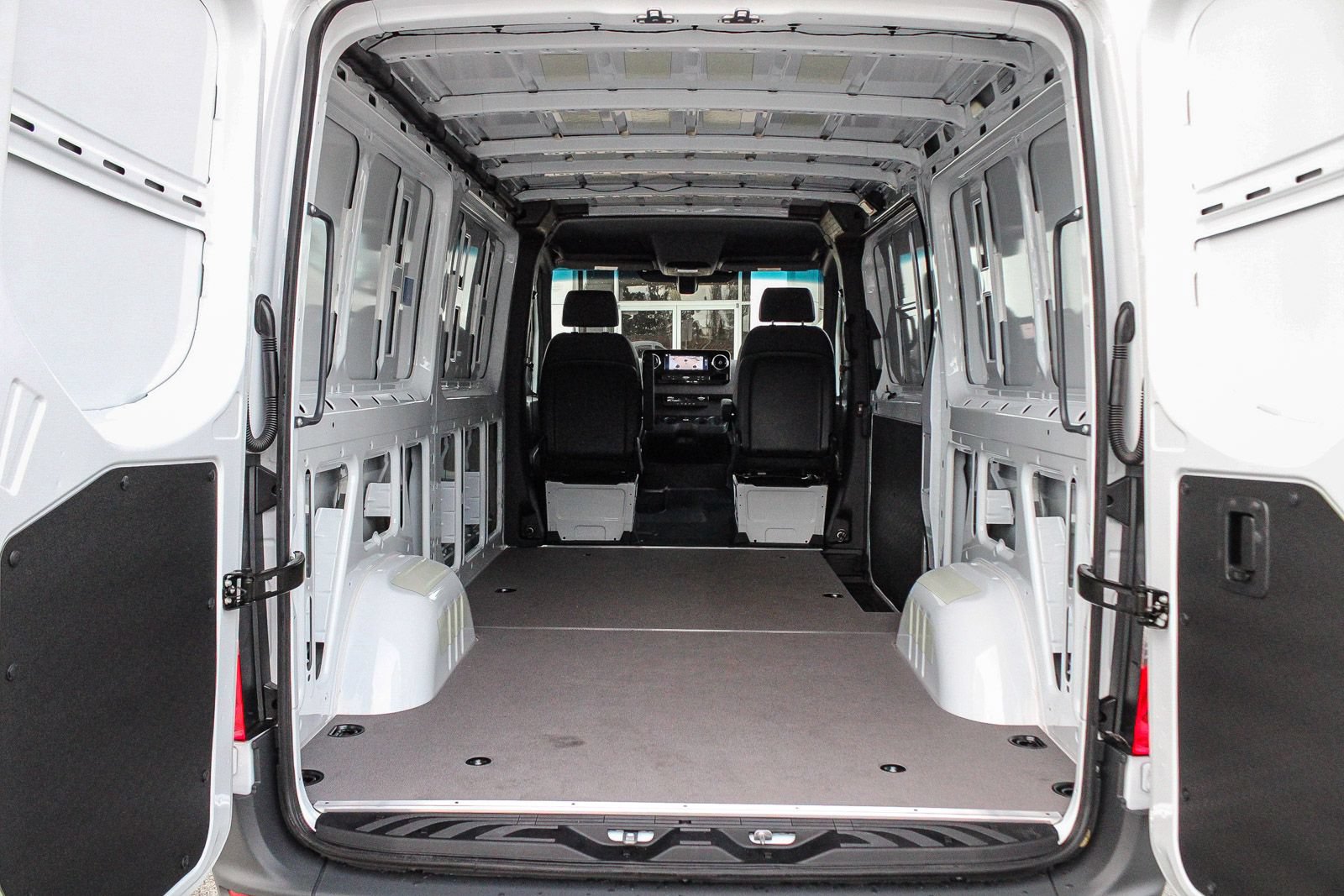 New 2026 Mercedes-Benz Sprinter 2500 image 26