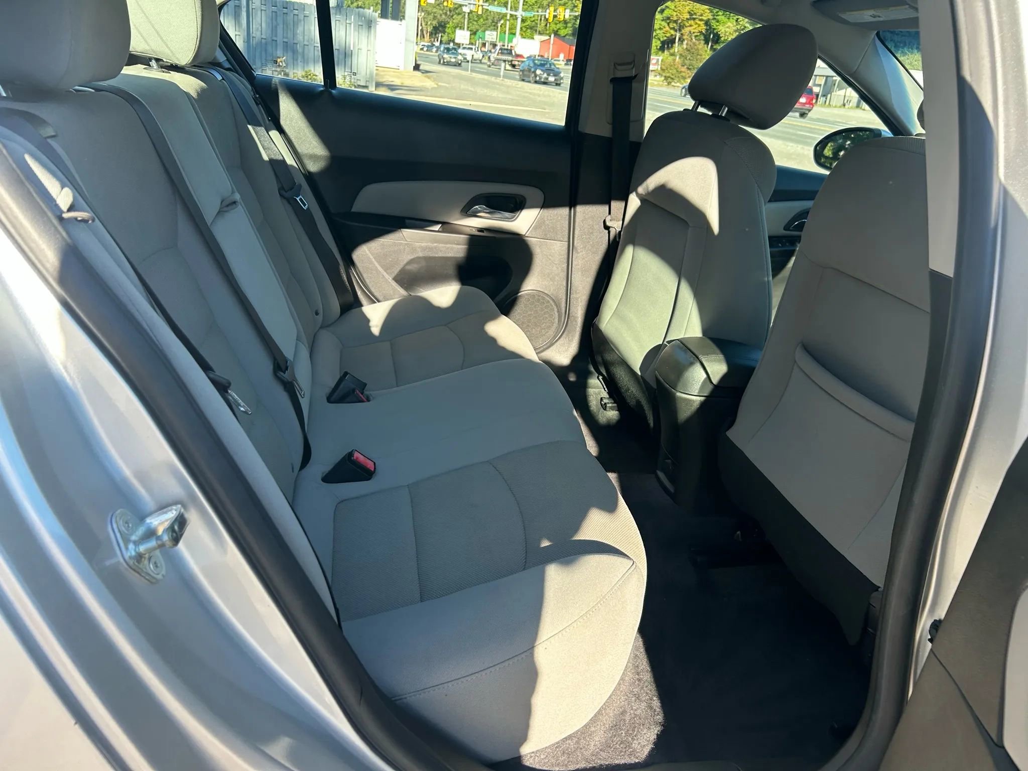 Used 2012 Chevrolet Cruze LT image 18